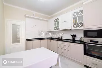 100.4 м², 3-комнатная квартира, этаж 2 из 9, 100 м², изображение - 8