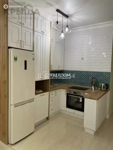 2-комнатная квартира, этаж 2 из 9, 61 м²