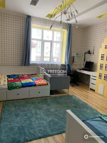 129.4 м², 3-комнатная квартира, этаж 2 из 7, 129 м², изображение - 17