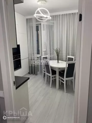 1-комнатная квартира, этаж 20 из 24, 40 м²