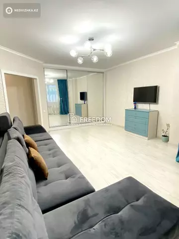 45 м², 1-комнатная квартира, этаж 14 из 14, 45 м², изображение - 2