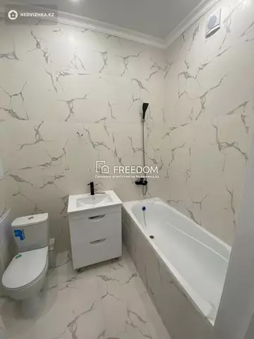 2-комнатная квартира, этаж 9 из 12, 56 м²