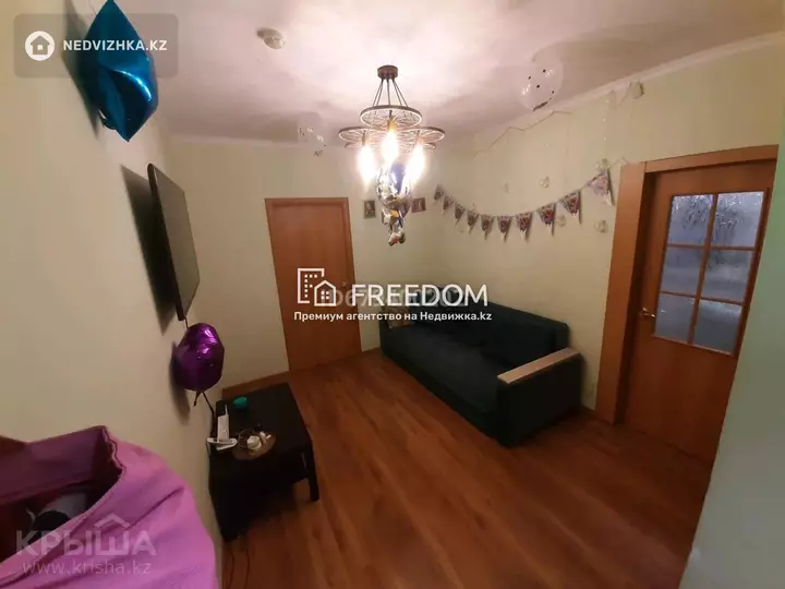 54 м², 3-комнатная квартира, этаж 8 из 12, 54 м², изображение - 1