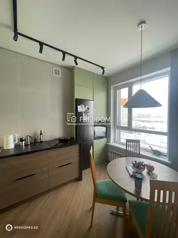 2-комнатная квартира, этаж 6 из 6, 45 м²