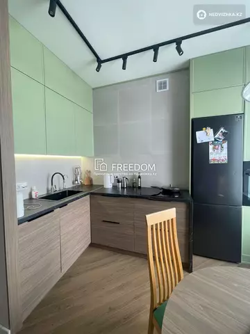 2-комнатная квартира, этаж 6 из 6, 45 м²