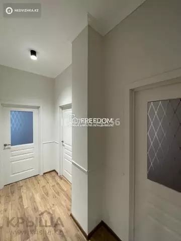 2-комнатная квартира, этаж 3 из 9, 75 м²