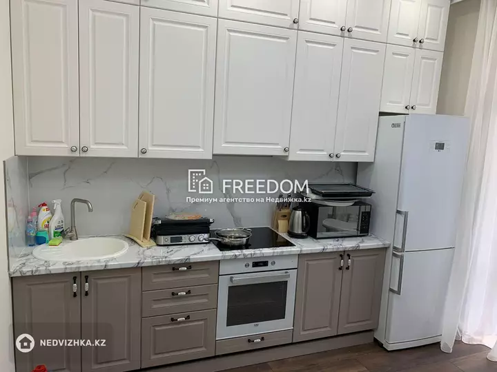 63 м², 2-комнатная квартира, этаж 2 из 10, 63 м², изображение - 1