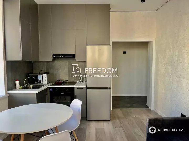 38 м², 2-комнатная квартира, этаж 9 из 9, 38 м², изображение - 1