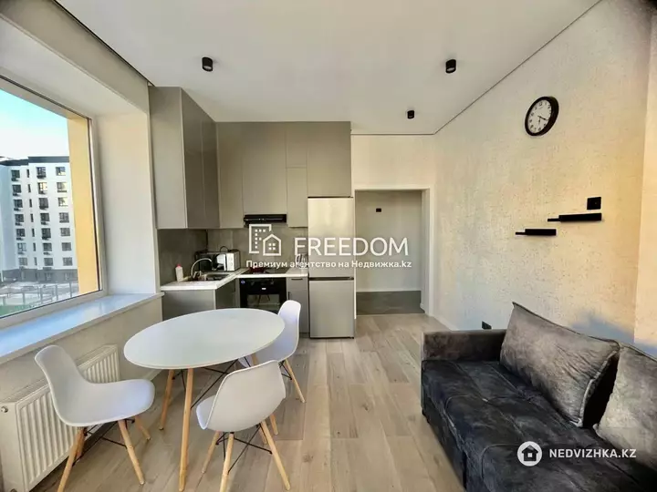 38 м², 2-комнатная квартира, этаж 9 из 9, 38 м², изображение - 1