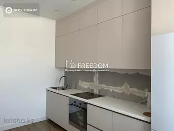 3-комнатная квартира, этаж 3 из 9, 80 м²