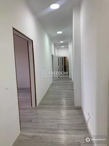 93.4 м², 3-комнатная квартира, этаж 2 из 5, 93 м², изображение - 4