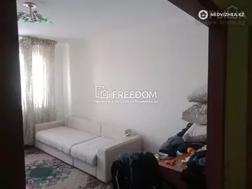 1-комнатная квартира, этаж 8 из 12, 38 м²