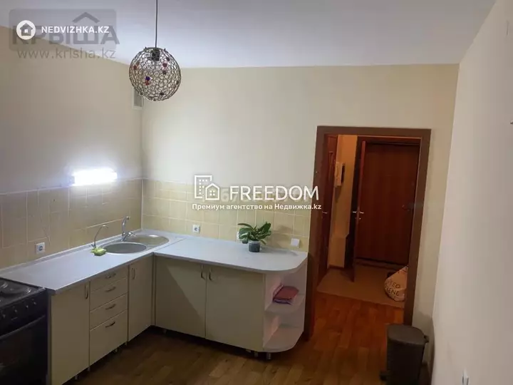 50 м², 1-комнатная квартира, этаж 3 из 12, 50 м², изображение - 1