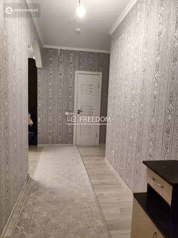 1-комнатная квартира, этаж 11 из 17, 40 м²