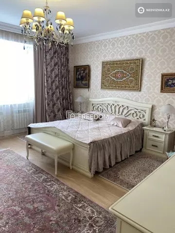 105 м², 2-комнатная квартира, этаж 4 из 13, 105 м², изображение - 2