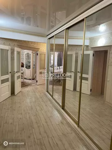 122.5 м², 4-комнатная квартира, этаж 1 из 10, 122 м², изображение - 3