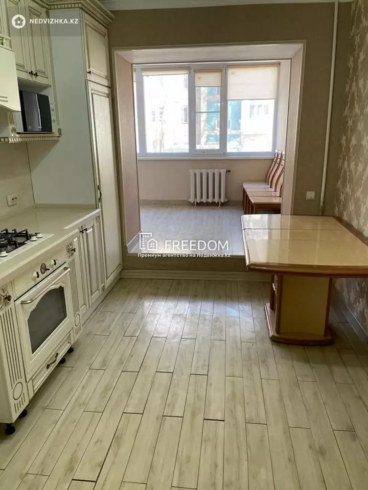 122.5 м², 4-комнатная квартира, этаж 1 из 10, 122 м², изображение - 1