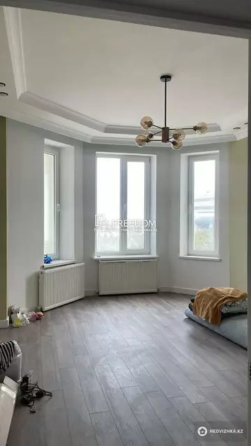 115 м², 3-комнатная квартира, этаж 4 из 12, 115 м², изображение - 2