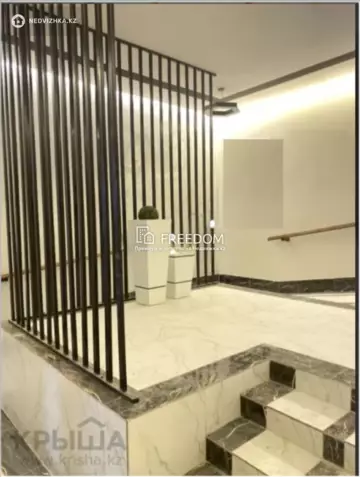 2-комнатная квартира, этаж 8 из 9, 57 м²