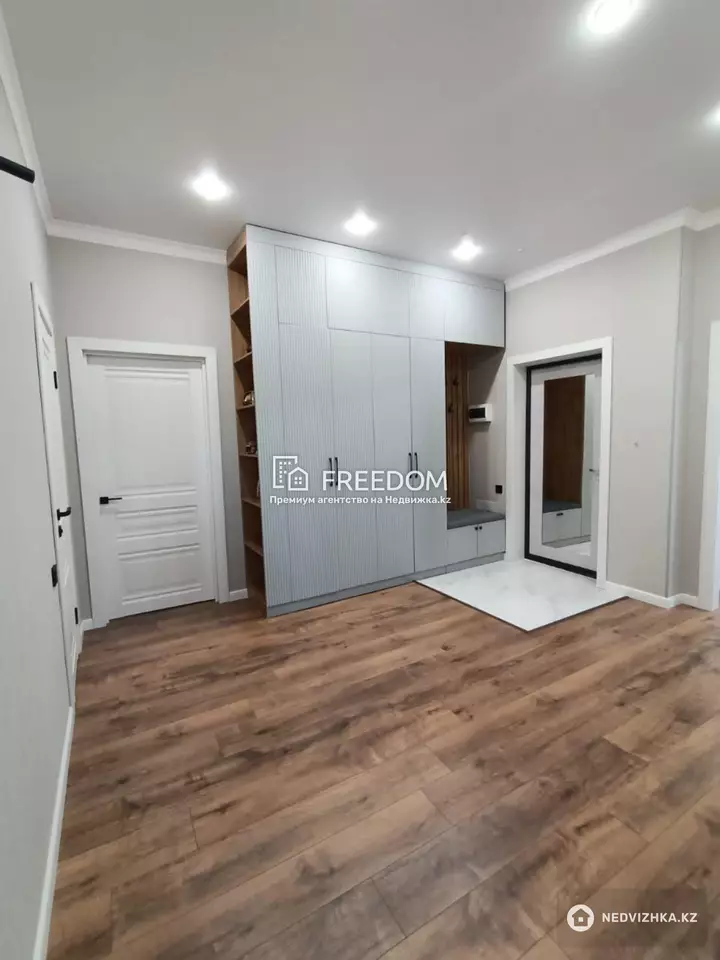 82 м², 3-комнатная квартира, этаж 3 из 17, 82 м², изображение - 1
