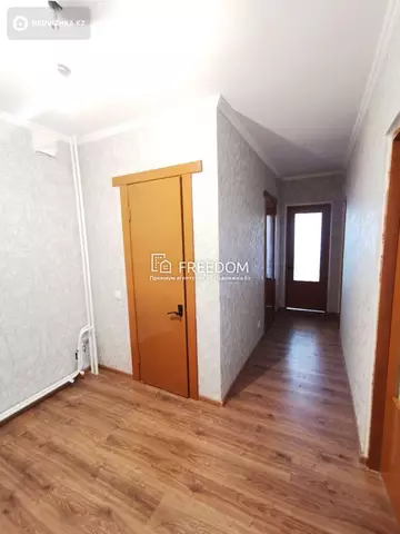 56 м², 2-комнатная квартира, этаж 4 из 5, 56 м², изображение - 2