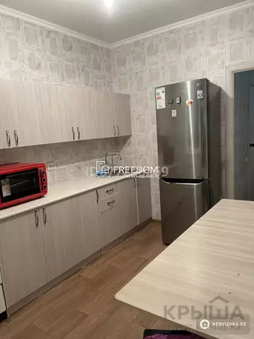 1-комнатная квартира, этаж 3 из 6, 39 м²