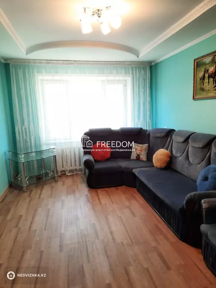 72 м², 3-комнатная квартира, этаж 2 из 9, 72 м², изображение - 1