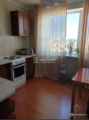 2-комнатная квартира, этаж 13 из 16, 60 м²