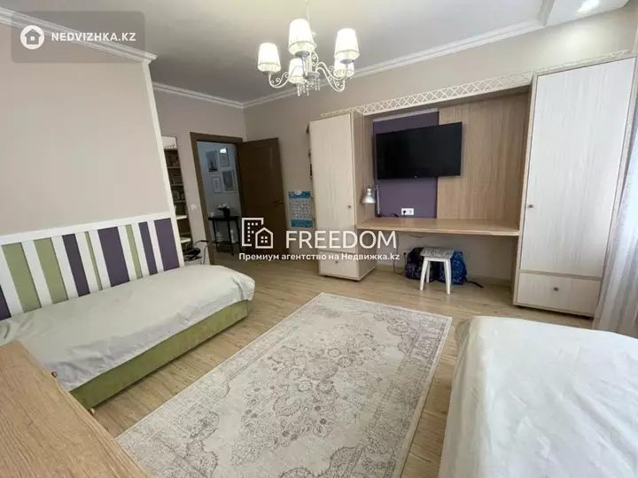 123.2 м², 4-комнатная квартира, этаж 1 из 9, 123 м², изображение - 1