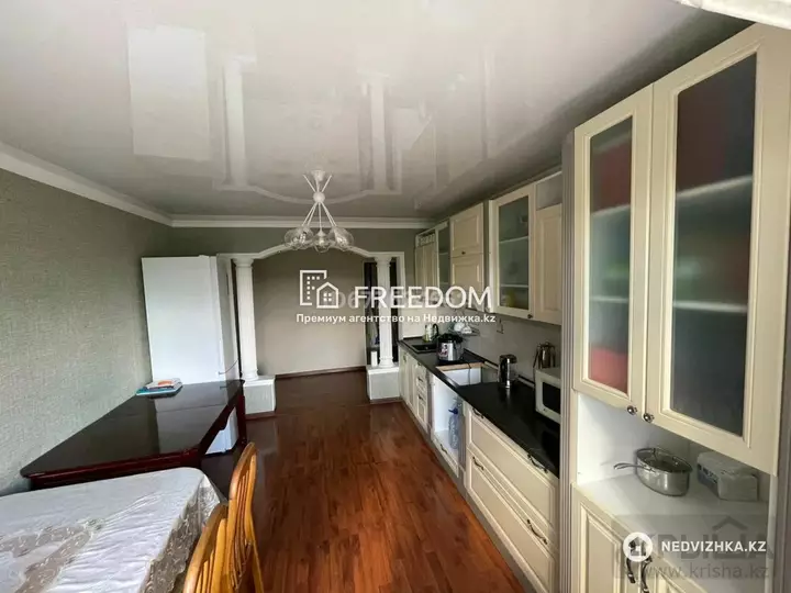 95 м², 3-комнатная квартира, этаж 4 из 5, 95 м², изображение - 1