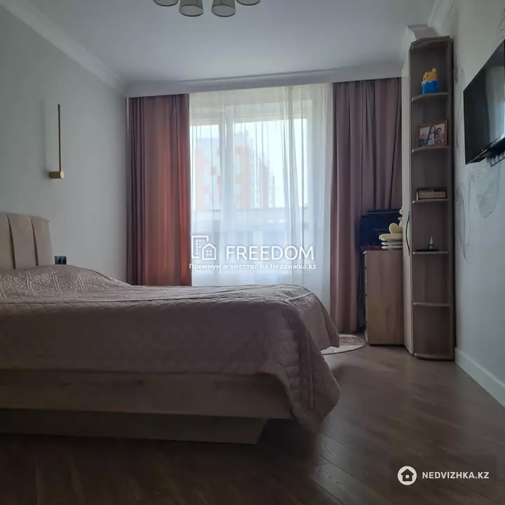 130 м², 4-комнатная квартира, этаж 8 из 12, 130 м², изображение - 1