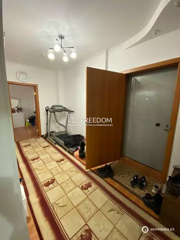 2-комнатная квартира, этаж 12 из 16, 61 м²