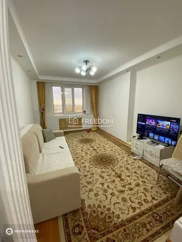 2-комнатная квартира, этаж 12 из 16, 61 м²