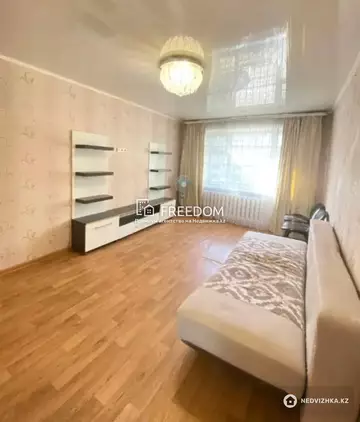 1-комнатная квартира, этаж 1 из 5, 31 м²