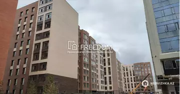 1-комнатная квартира, этаж 4 из 10, 42 м²