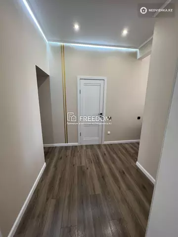 60 м², 2-комнатная квартира, этаж 7 из 10, 60 м², изображение - 0