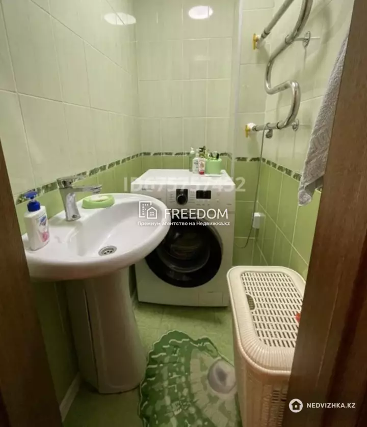 80 м², 3-комнатная квартира, этаж 2 из 10, 80 м², изображение - 1