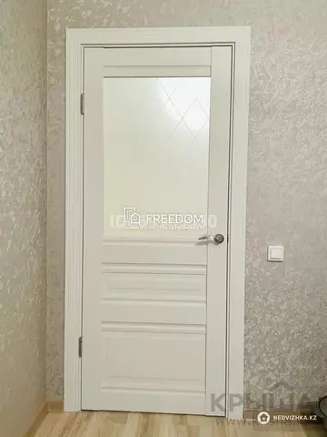 70 м², 2-комнатная квартира, этаж 1 из 8, 70 м², изображение - 2