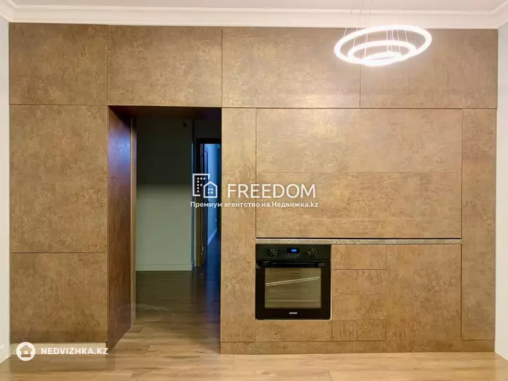 108 м², 3-комнатная квартира, этаж 4 из 9, 108 м², изображение - 1