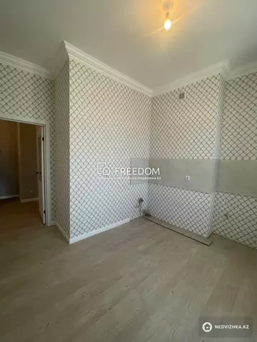 42 м², 1-комнатная квартира, этаж 7 из 12, 42 м², изображение - 2