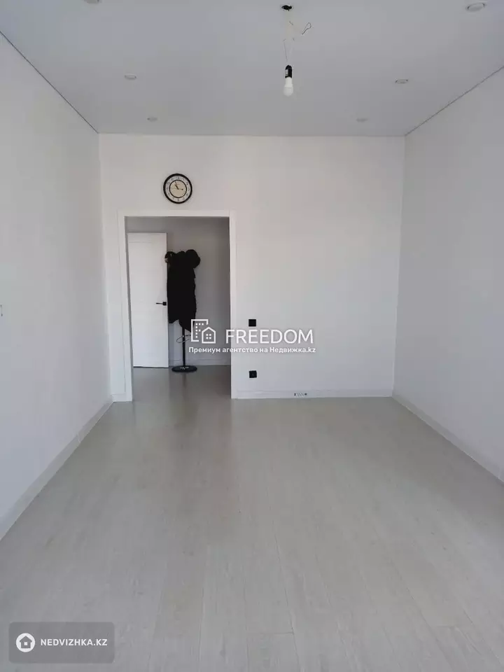 80 м², 3-комнатная квартира, этаж 8 из 10, 80 м², изображение - 1