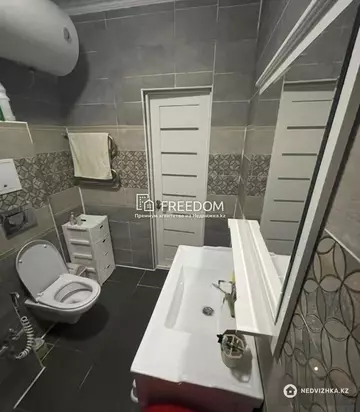3-комнатная квартира, этаж 5 из 6, 97 м²
