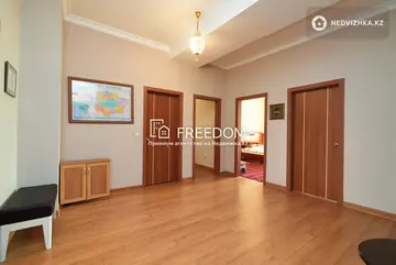 171.9 м², 4-комнатная квартира, этаж 2 из 6, 172 м², изображение - 11