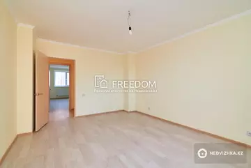 2-комнатная квартира, этаж 8 из 11, 57 м²