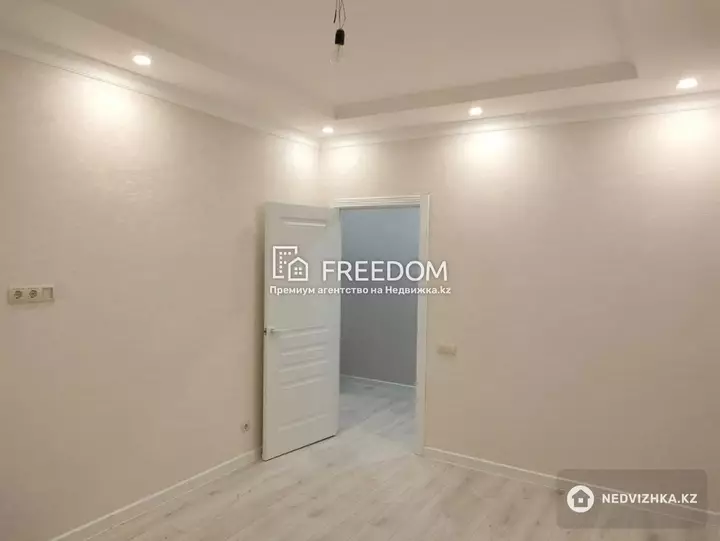 60 м², 2-комнатная квартира, этаж 2 из 9, 60 м², изображение - 1