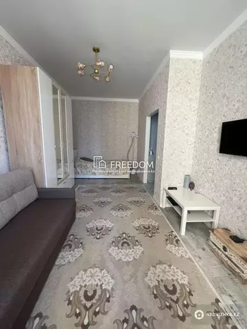 1-комнатная квартира, этаж 6 из 9, 39 м²