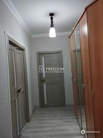 2-комнатная квартира, этаж 5 из 13, 63 м²