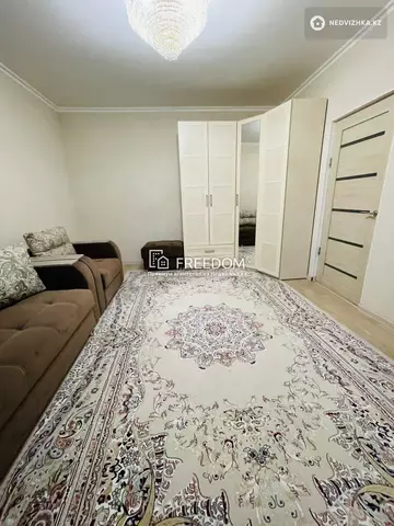 42.2 м², 1-комнатная квартира, этаж 4 из 8, 42 м², изображение - 1