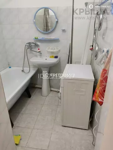 2-комнатная квартира, этаж 3 из 9, 65 м²