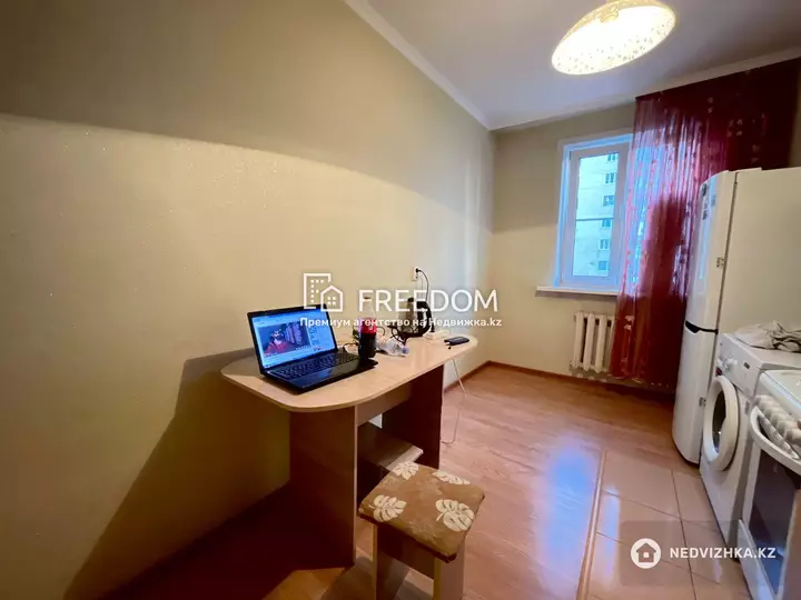 44 м², 1-комнатная квартира, этаж 3 из 12, 44 м², изображение - 1